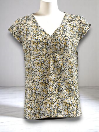 SC04156 - Dotted Twist-Front Tee